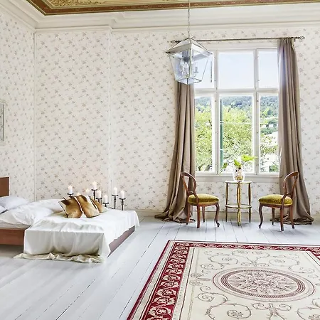 Karine * ベルゲン