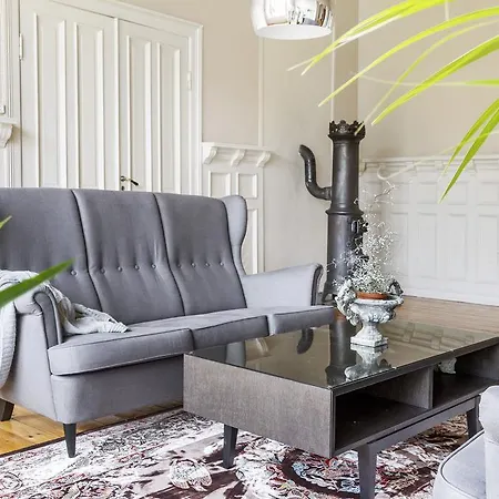 Apartment Karine