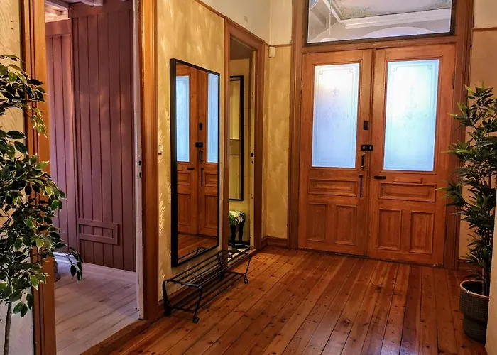 Διαμέρισμα Karine *